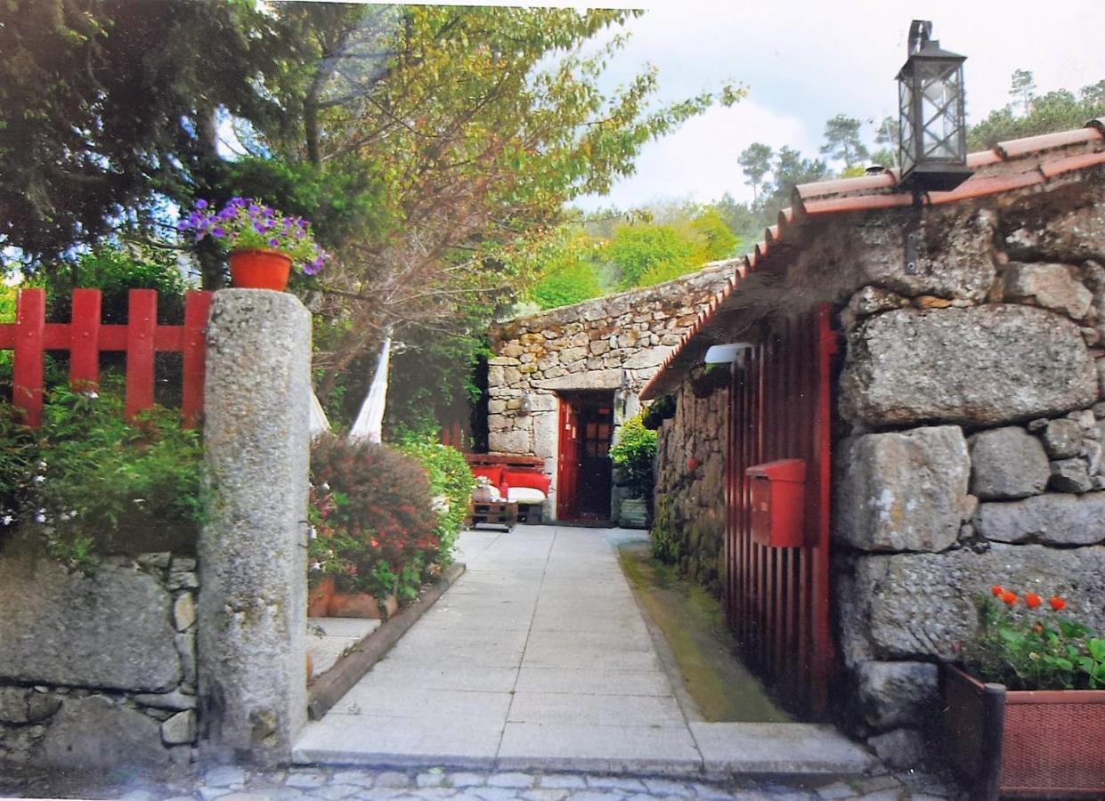 Casas Da Ribeira Casa de hóspedes Seia Exterior foto